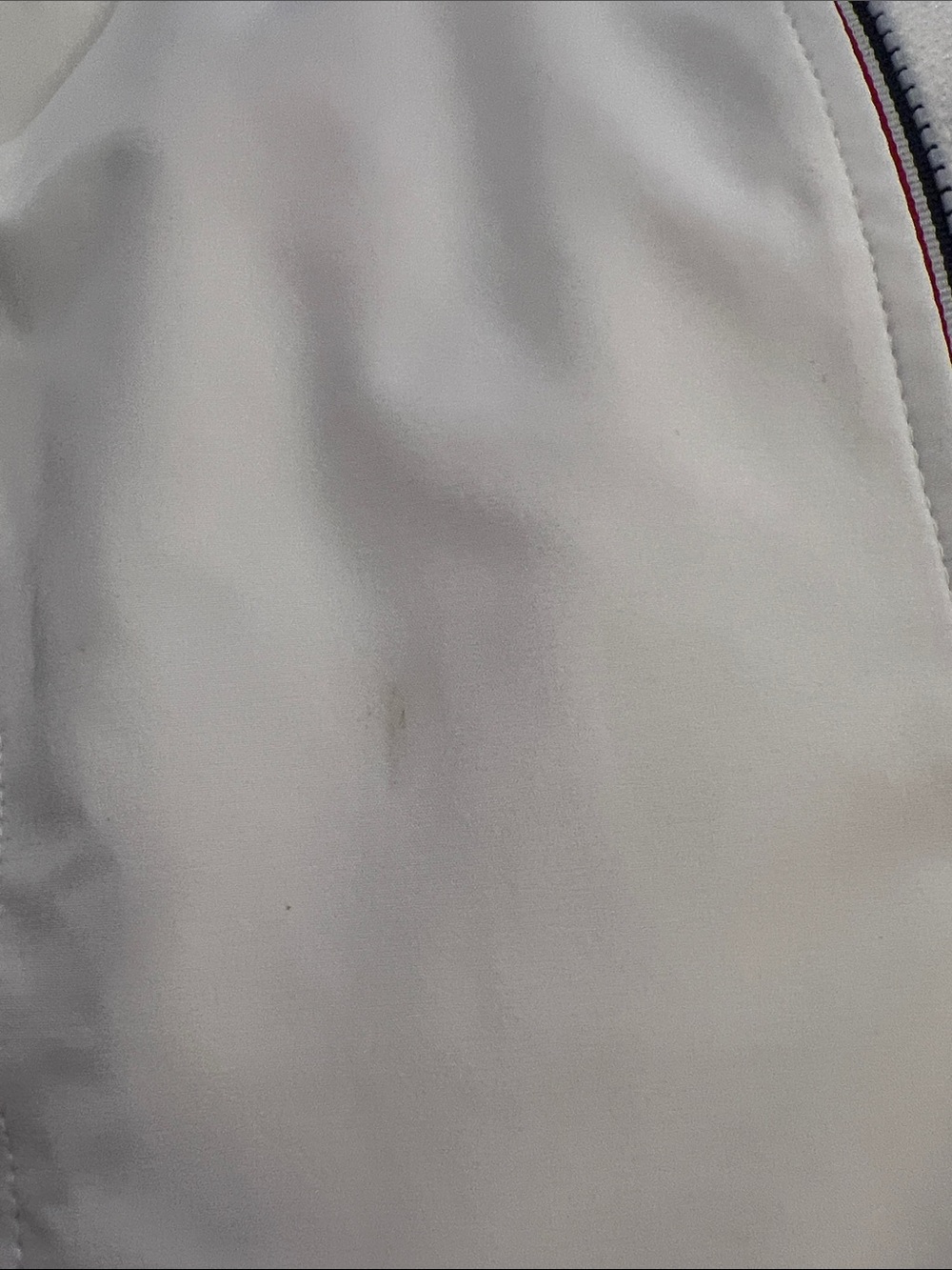 Tommy Hilfiger White Jacket with Navy Logo Patch - Picture 15 of 15